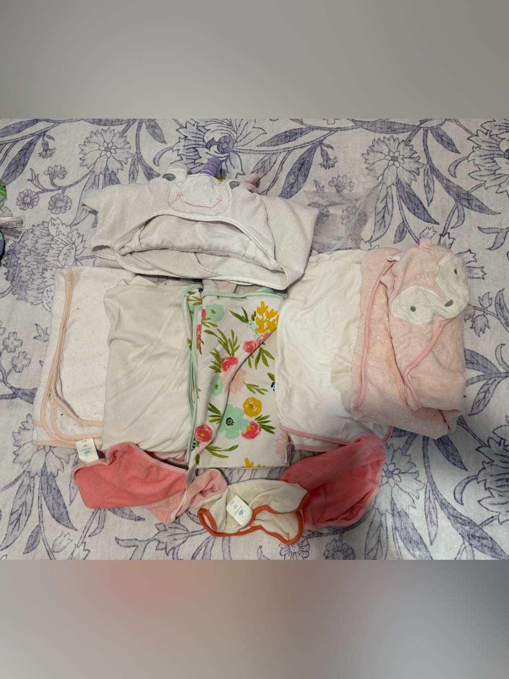 Lot of Baby Girl bath towels -